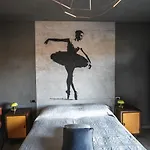 Agriresort Villa Gelso - Adults And Pet Friendly مزرعة للإقامة Vesime