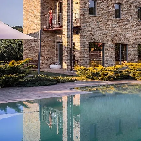 Agriresort Villa Gelso - Adults And Pet Friendly Farm stay