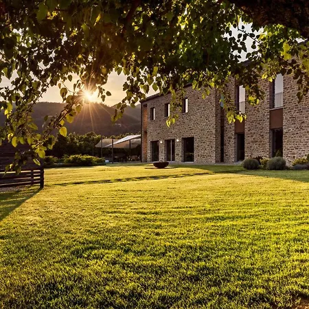 Agriresort Villa Gelso - Adults And Pet Friendly Vesime